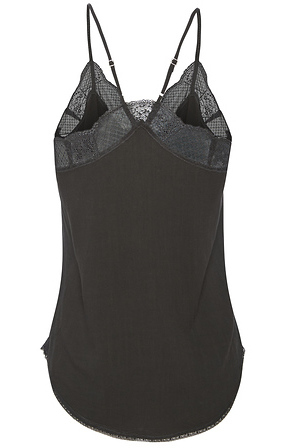 Spaghetti Strap Lace Trim Cami in Black S - L | DAILYLOOK Spaghetti Strap Lace Trim Cami in Black S - L | DAILYLOOK