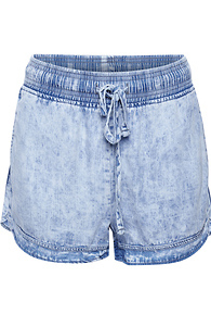 Thread & Supply Dolphin Hem Short Slide 1