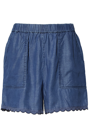 Scallop Hem Elastic Waist Shorts Slide 1