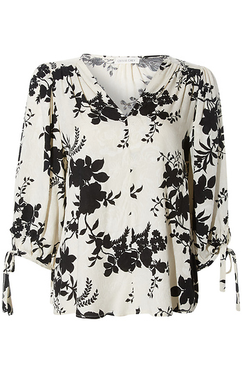 Floral 3/4 Blouse Slide 1