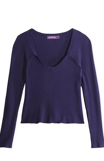Long Sleeve Knit Top Slide 1